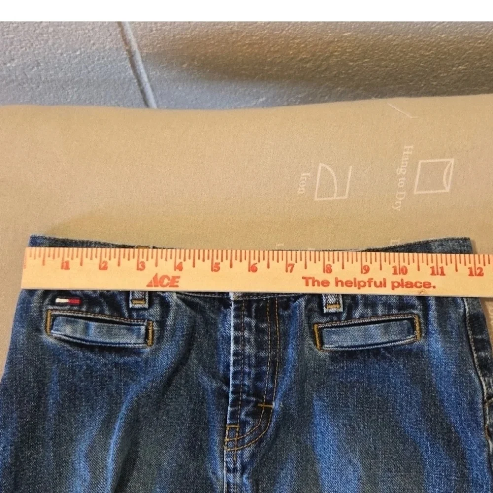 Tommy Hilfiger Girls Jean Skirt Vintage Y2K Size 10-12